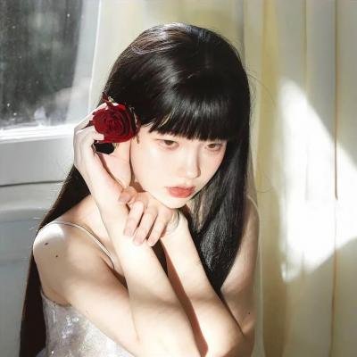 被背叛后，我被千金和萌娃赖上了